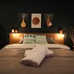 Apartamento Con Parqueadero En Medellin -One201 By Roots Rentals