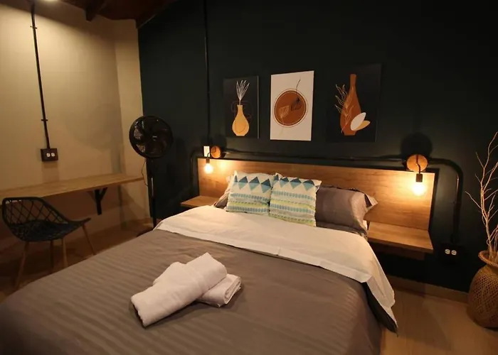 Apartamento Con Parqueadero En Medellin -One201 By Roots Rentals