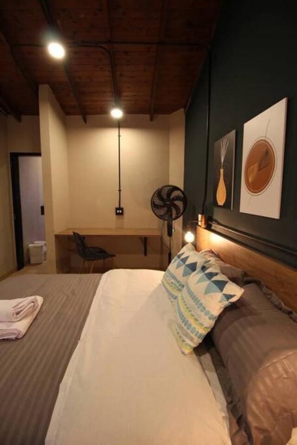 Apartamento Con Parqueadero En -one201 By Roots Medellín